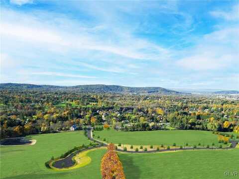 6390 Springhouse Path, Shamokin, PA 18015
