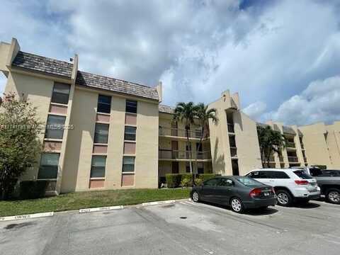 8429 Forest Hills Dr, Coral Springs, FL 33065