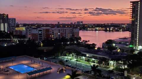 231 174th St, Sunny Isles Beach, FL 33160