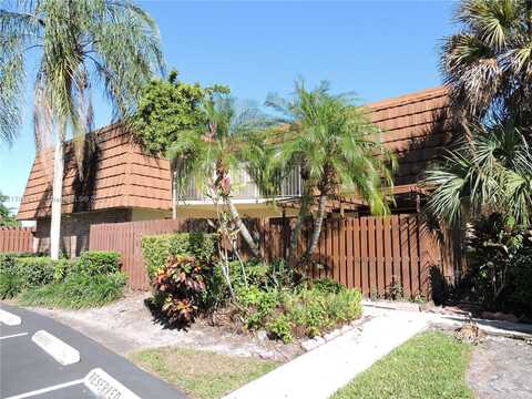 1316 SW 118th Ter, Davie, FL 33325