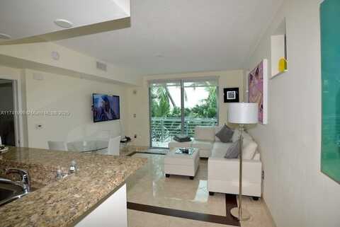 110 Washington Ave, Miami Beach, FL 33139