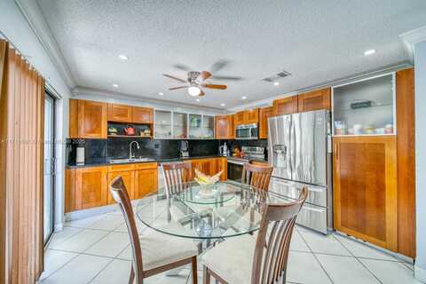 10001 SW 147th Pl, Miami, FL 33196