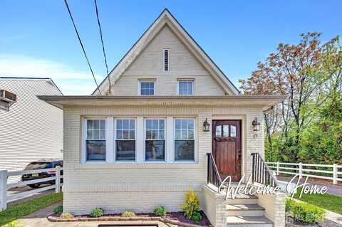 17 Milos Way, Port Reading, NJ 07064