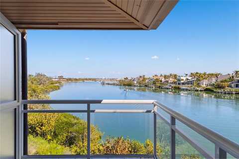 225 SANDS POINT ROAD, LONGBOAT KEY, FL 34228