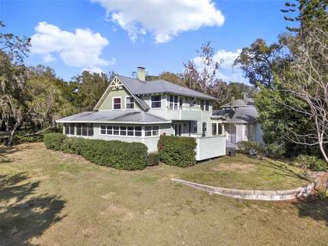 340 W 9TH AVENUE, MOUNT DORA, FL 32757