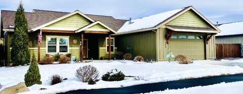 323 NW Saddle Ridge Loop, Prineville, OR 97754