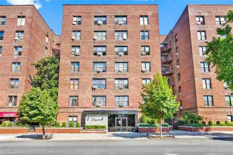 9011 35th Ave, Jackson Heights, NY 11372