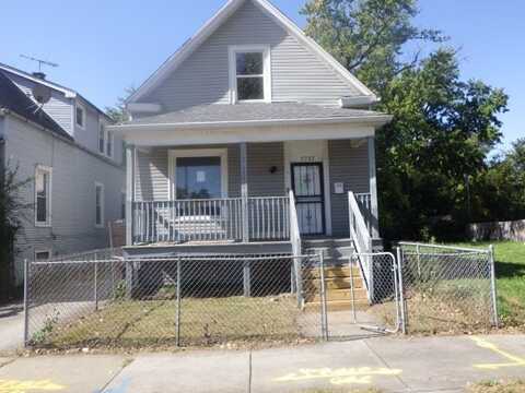 7732 S Muskegon Avenue, Chicago, IL 60649