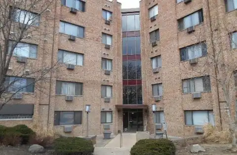 5348 N Cumberland Avenue, Chicago, IL 60656
