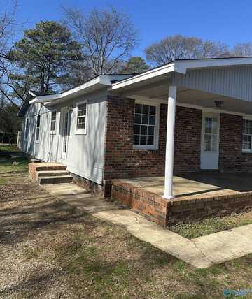 409 7th Avenue NW, Decatur, AL 35601