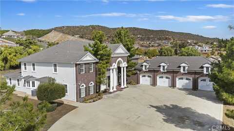 38433 Via Huerta, Murrieta, CA 92562
