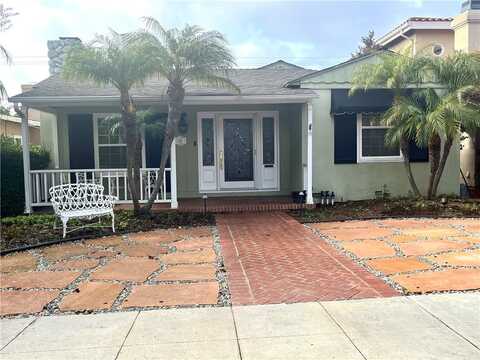 833 Terraine Avenue, Long Beach, CA 90804