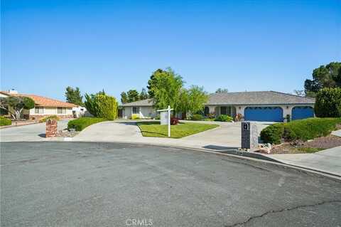 13319 Waco Ln, Apple Valley, CA 92308