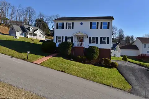 252 Sherwood Road, Bridgeport, WV 26330