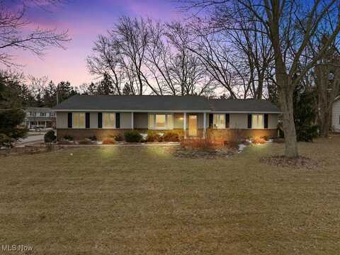 3872 Royalton Road, Brecksville, OH 44141