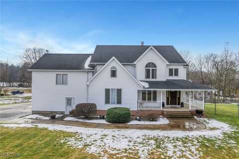 9332 Howland Springs Road SE, Warren, OH 44484