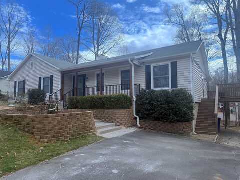 2815 Caraway Lane, Winston Salem, NC 27103