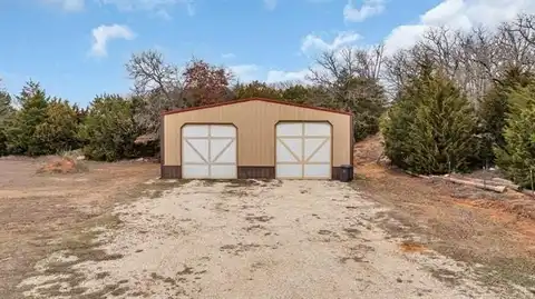 4922 E Comanche, Sulphur, OK 73086