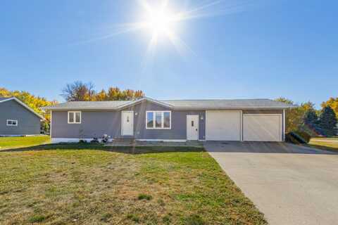 557/559 6th St NW, Sioux Center, IA 51250