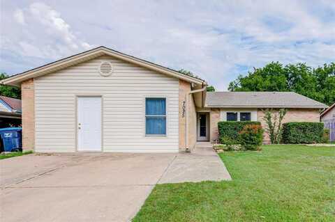 7025 Sunnybank Drive, Fort Worth, TX 76137