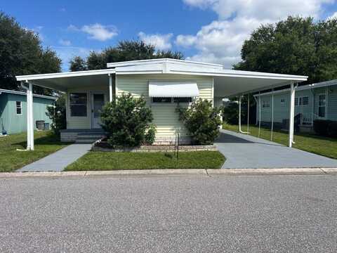 7001 142nd Avenue N, Largo, FL 33770