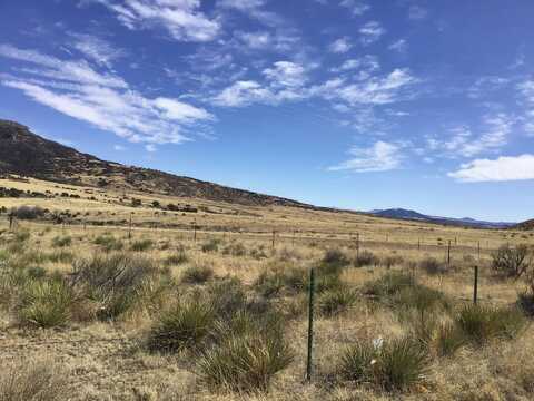 H/W 72 CHEROKEE HILLS ROAD, Raton, NM 87740