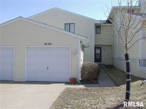 3739 CEDARVIEW Court, Bettendorf, IA 52722