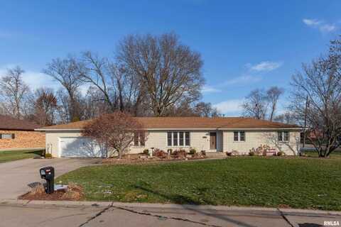 312 E 9TH Avenue, Coal Valley, IL 61240