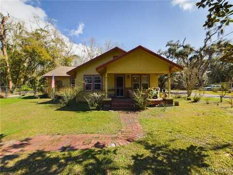 1005 NE 4th Avenue, Crystal River, FL 34428