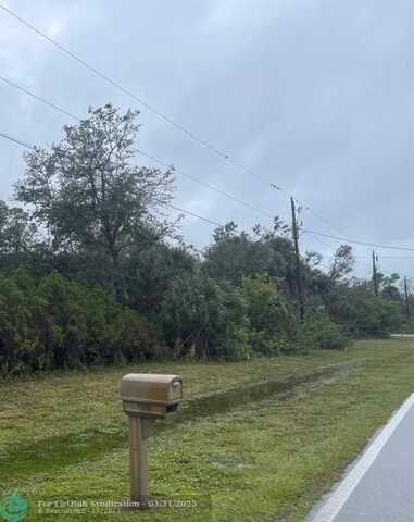 181 Cougar Way, Other City - In The State Of Florida, FL 33947