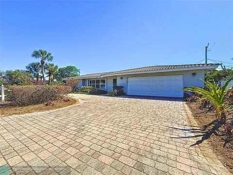 2880 NE 45th St, Lighthouse Point, FL 33064