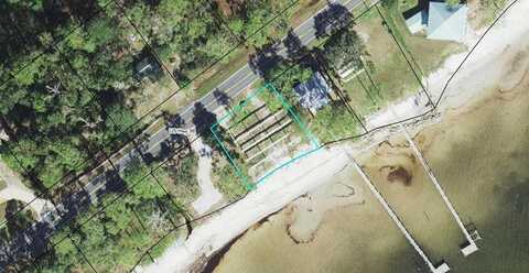 3092 Hwy 98 E, Carrabelle, FL 32322