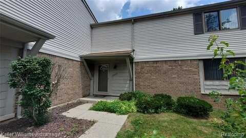 26889 FARMBROOK VILLA Drive, Southfield, MI 48034