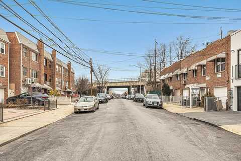 25 -45 48th Street, Queens, NY 11103