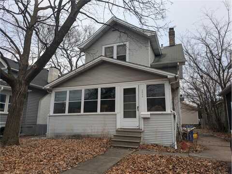 1711 Selby Avenue, Saint Paul, MN 55104