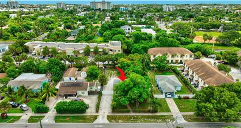 621 S Swinton Avenue, Delray Beach, FL 33444