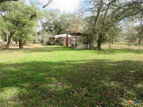 2846 CO RD 18 Lavaca County Tx, Hallettsville, TX 77964