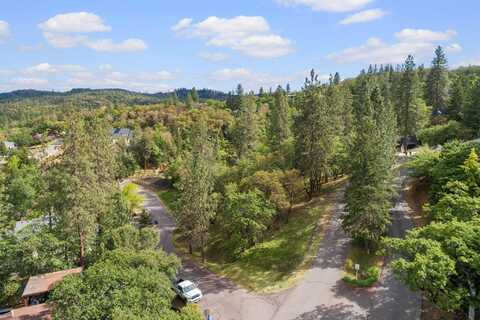 425 Coachman Drive, Jacksonville, OR 97530