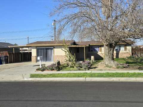 704 Kavanaugh Street, Hanford, CA 93230