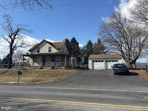 413 WARM SPRING ROAD, CHAMBERSBURG, PA 17202