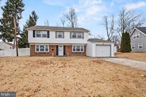 8 HAWKINS LANE, WILLINGBORO, NJ 08046