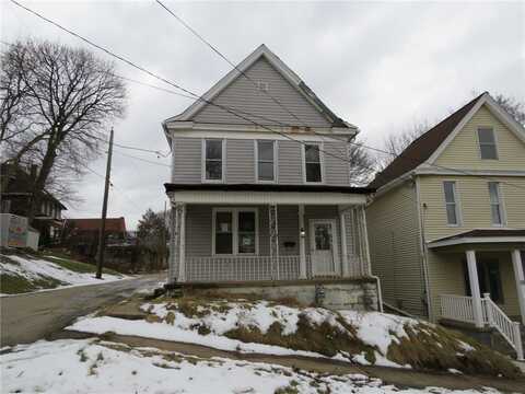 5 Hacker Ave, Jeannette, PA 15644