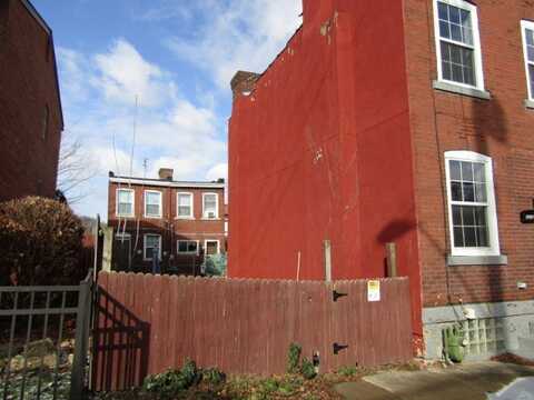 0 Plummer St, Lawrenceville, PA 15201