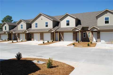 2800-2811 Mockingbird LN, Rogers, AR 72756