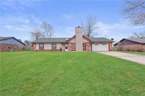 2002 W Granite ST, Siloam Springs, AR 72761