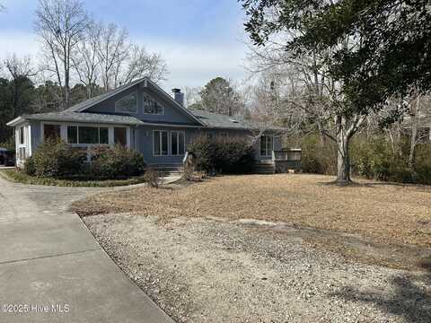 106 Olde Point Road, Hampstead, NC 28443