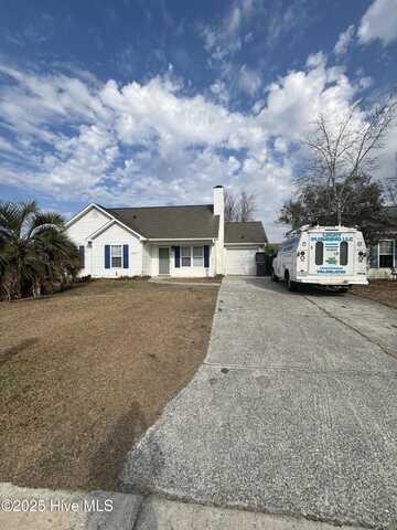 2610 Legend Drive, Wilmington, NC 28405