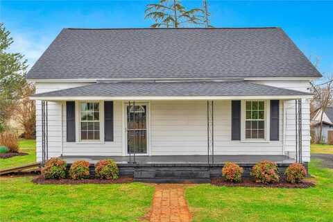 102 S 7th Street, Easley, SC 29640