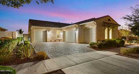 10455 E Thatcher Avenue, Mesa, AZ 85212