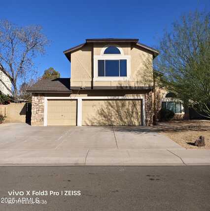 2825 N VILLAS Lane N, Chandler, AZ 85224